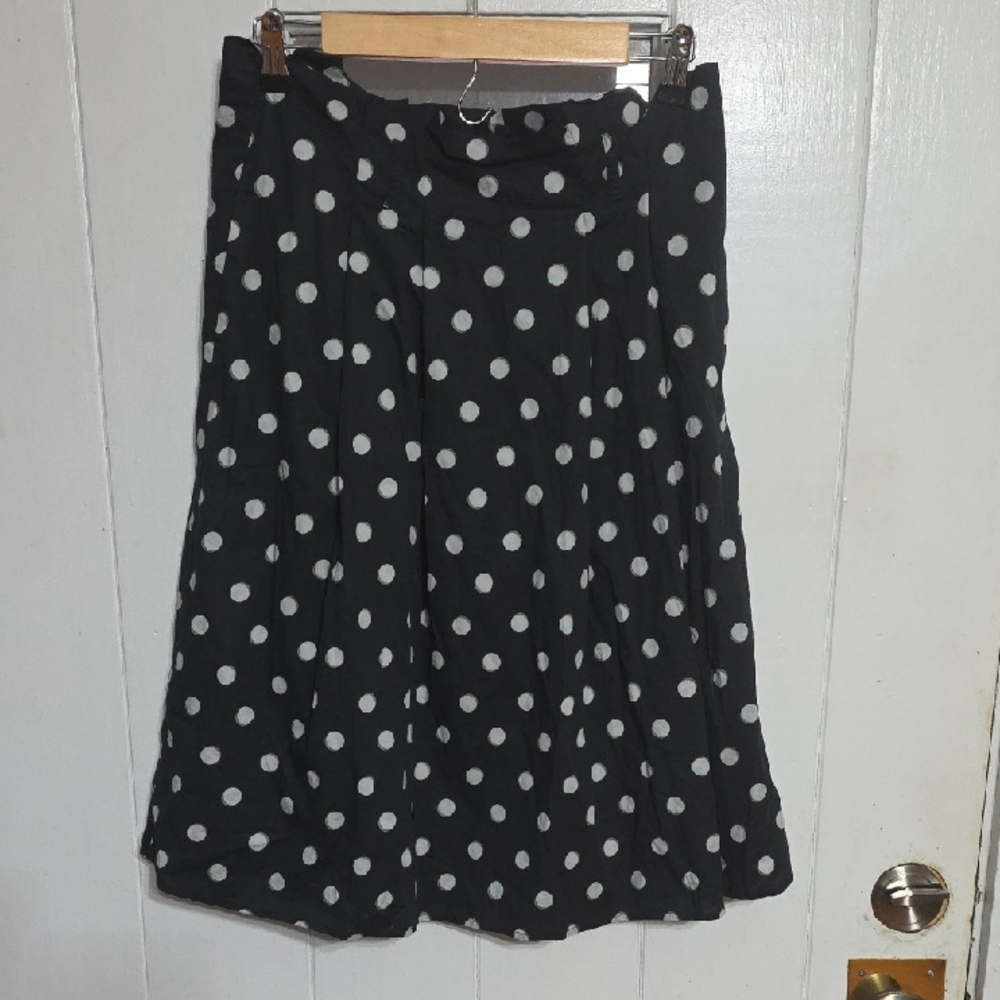 EMME Marella Women's Skirt Pleated Black/ White Green Dots Zips Pockets Sz‎ 6